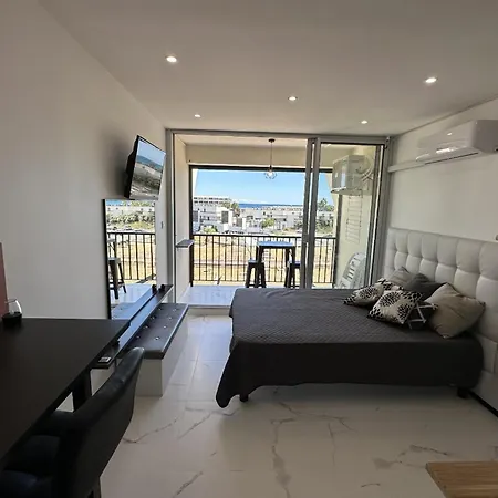 Naturiste Cap D'agde Héliopolis F 68