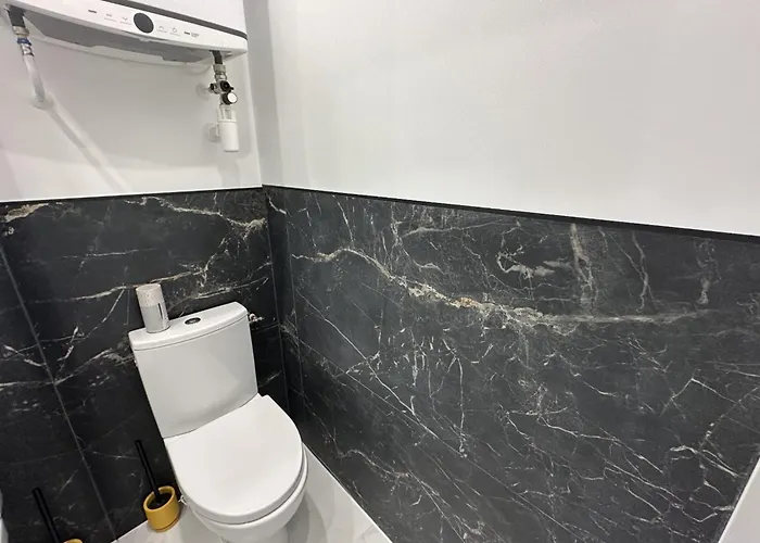 Naturiste Cap D'agde Héliopolis F 68 *